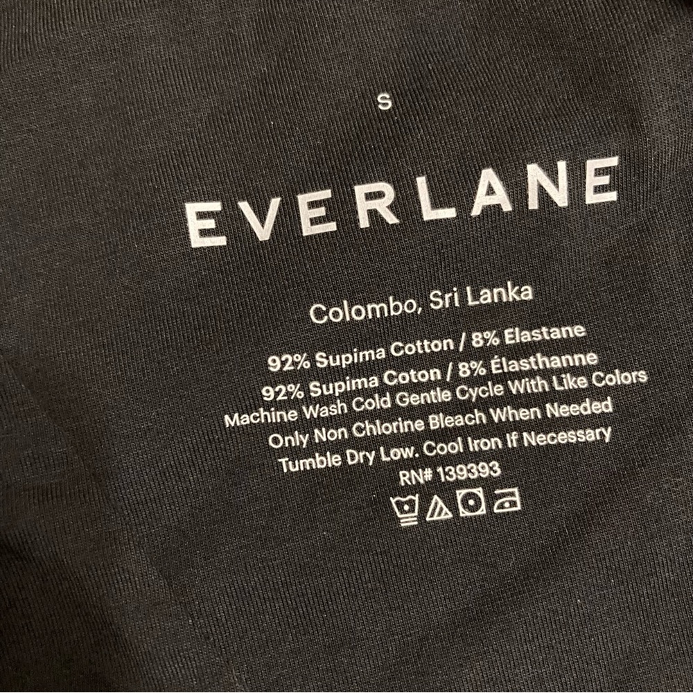 Everlane The Long-Sleeve V-neck Supima® Bodysuit (S) - Picture 4 of 7